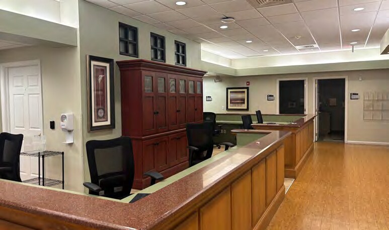 More Photos Of 2818 Linkhorne Dr, Lynchburg Medical For Lease