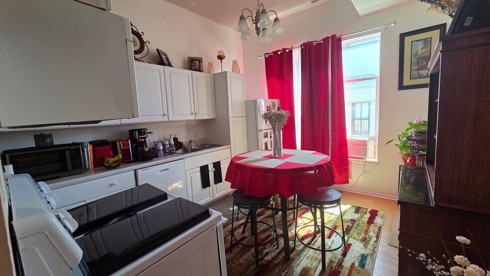 More Photos Of 616 W 10th St, Pueblo Apartments For Sale