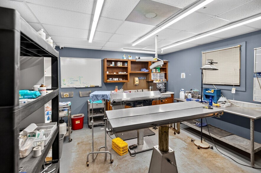 More Photos Of 1412 US-19 Hwy, Thomaston Healthcare For Sale
