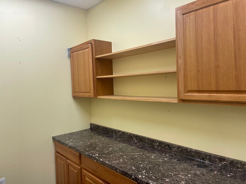 More Photos Of 331 Gambrills Rd, Gambrills Medical For Lease