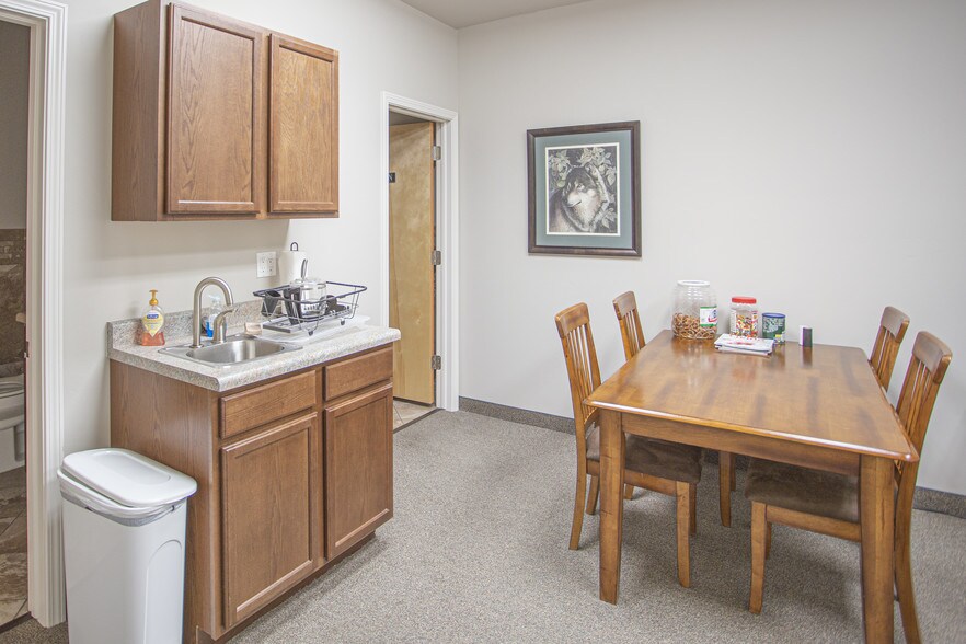 More Photos Of 132 E 5th St, Delta Office For Lease