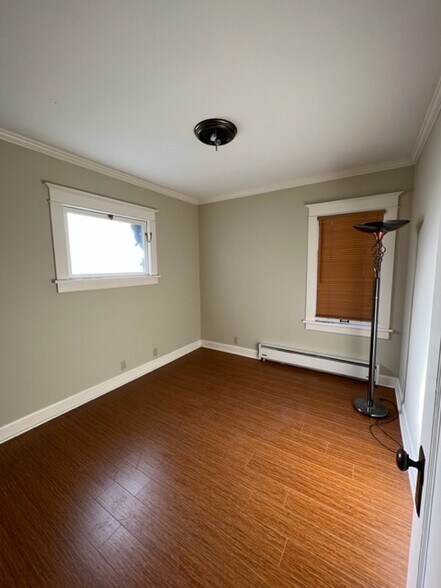 More Photos Of 3422 Broadway, Everett Loft Creative Space For Lease