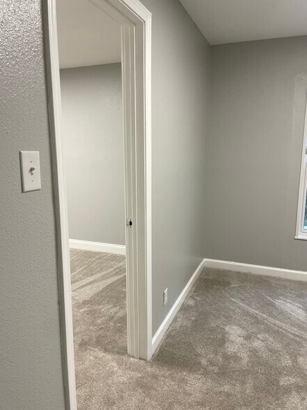More Photos Of 7303 Blanco Rd, San Antonio Office For Lease