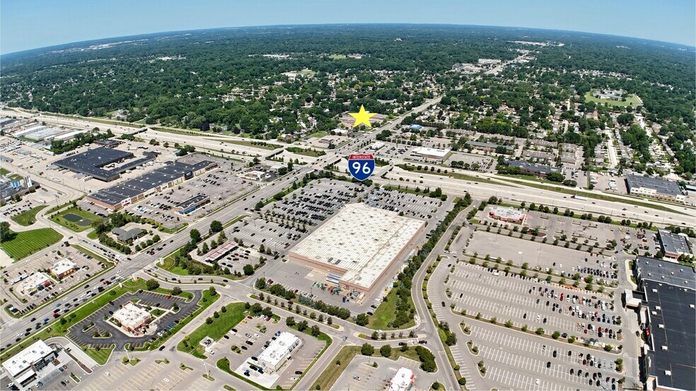 More Photos Of 14111 Middlebelt Rd, Livonia Office For Lease