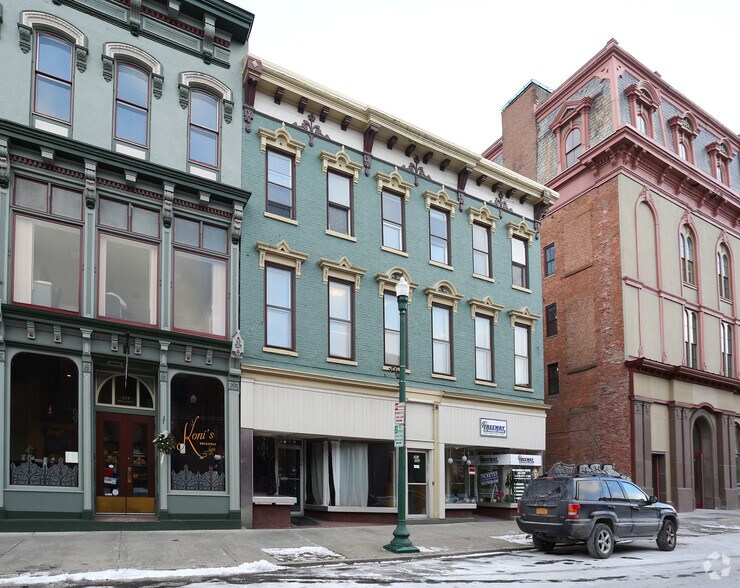 More Photos Of 351-353 Broadway, Troy Storefront Retail Office For Lease