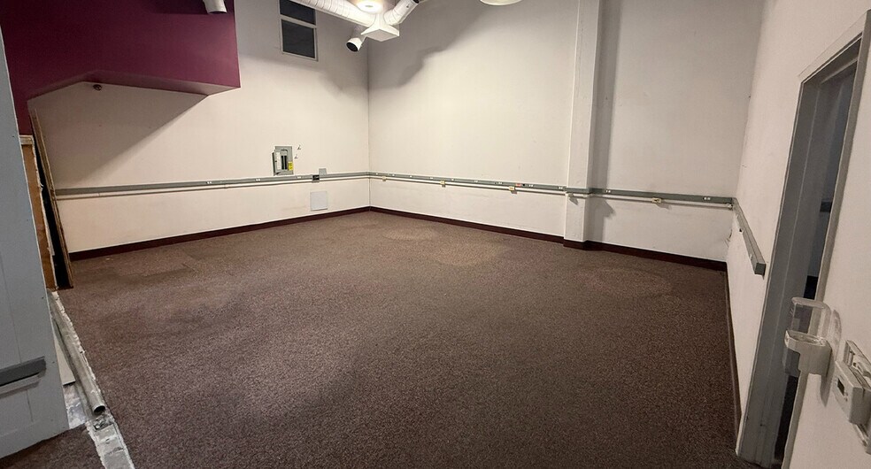 More Photos Of 1415 Tuolumne St, Fresno Warehouse For Lease