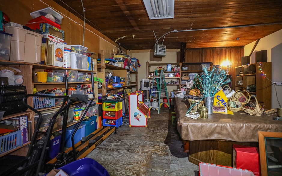 More Photos Of 411 S Jefferson St, Aberdeen Industrial For Sale