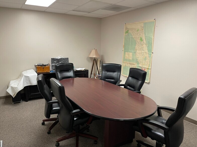 More Photos Of 3205 Beck Blvd, Naples Office For Sale
