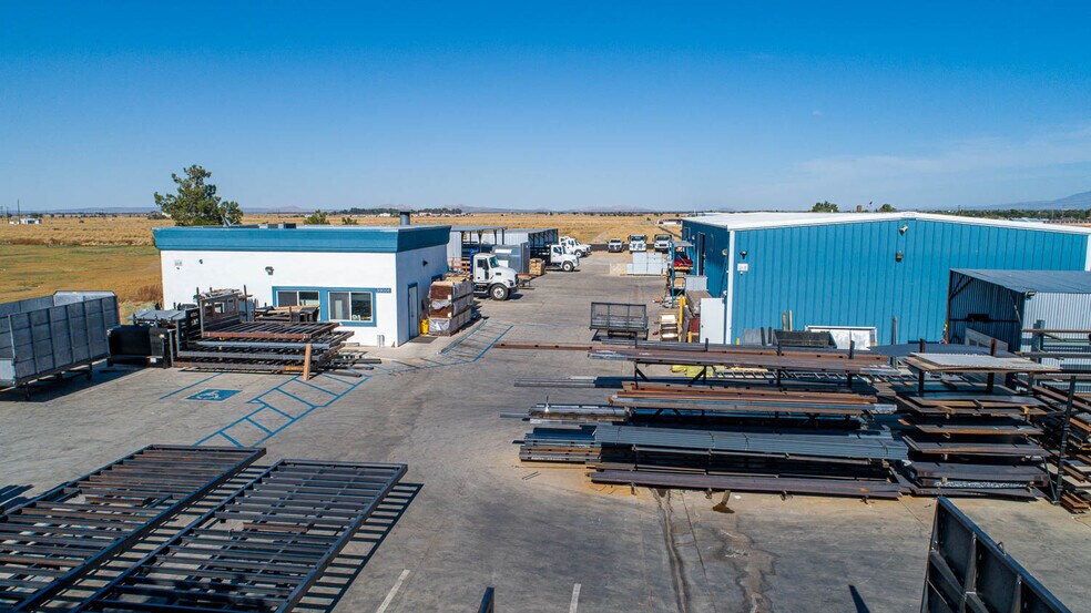 More Photos Of 39006 20th St E, Palmdale Auto Repair For Lease