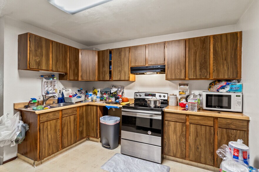 More Photos Of 5390 Carryback Ave, San Jose Apartments For Sale