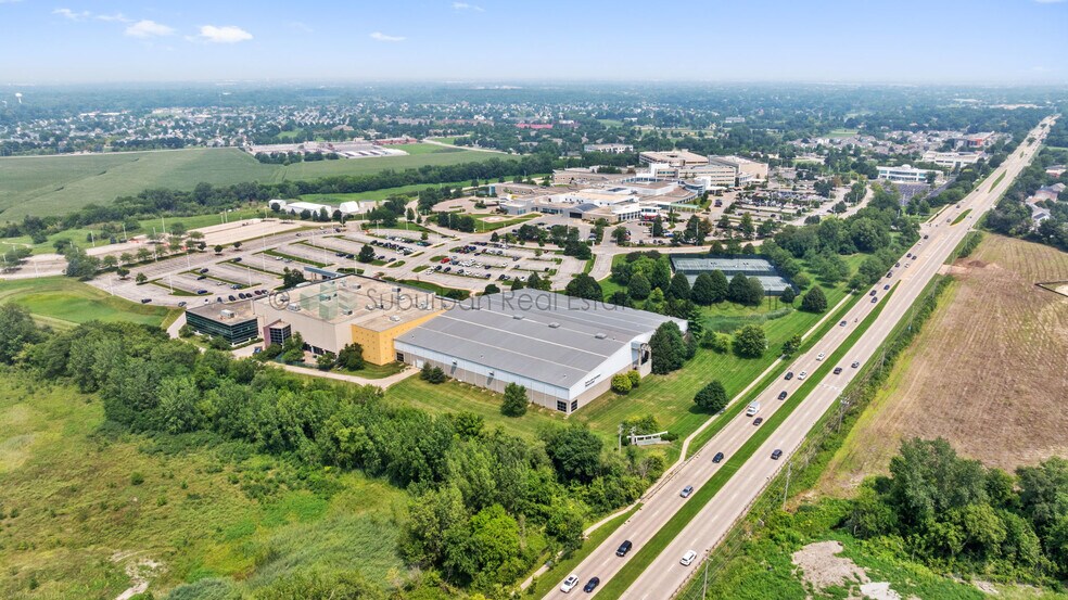 More Photos Of 1900 Ogden Ave, Aurora Office For Sale