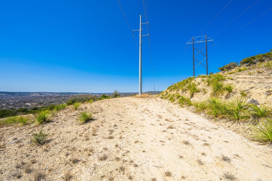 More Photos Of 0000 Holdsworth Drive, Kerrville Land For Sale