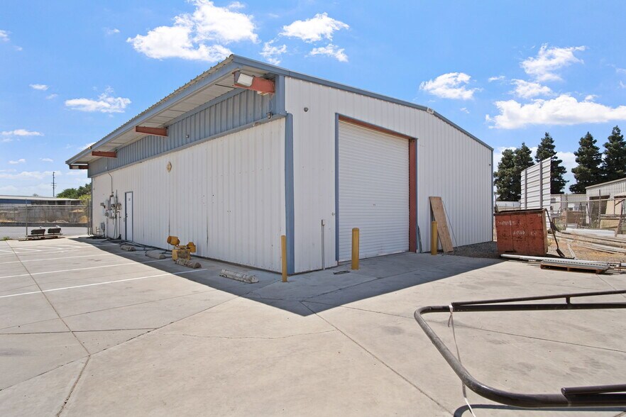 More Photos Of 1485 Atlanta Ct, Turlock Warehouse For Lease