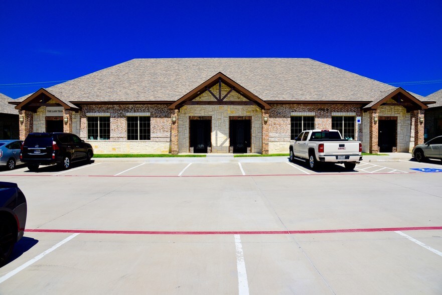 Primary Photo Of 9300 John Hickman Pky, Frisco Medical For Lease