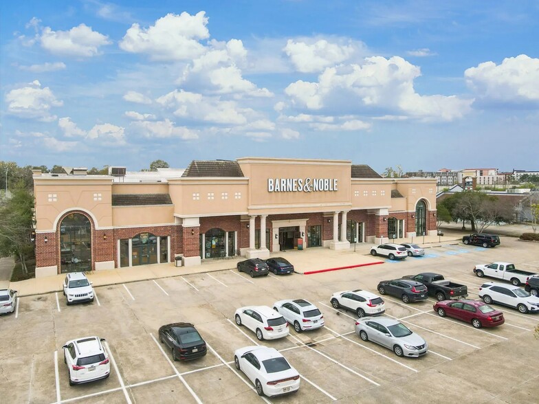 More Photos Of 2590 Citiplace Ct, Baton Rouge Freestanding For Lease