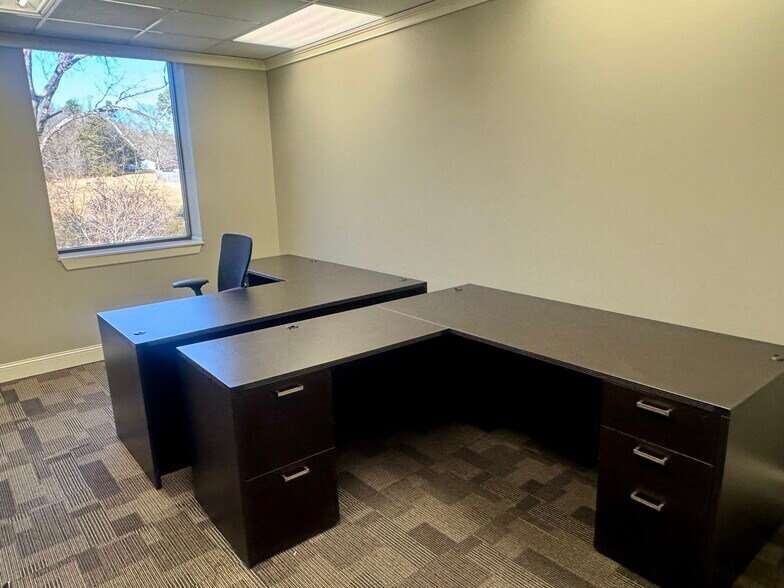 More Photos Of 6021 Wilkinson Blvd, Belmont Office Residential For Lease