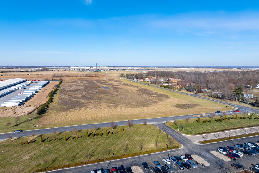 More Photos Of 9085 Peters Pike, Vandalia Distribution For Lease