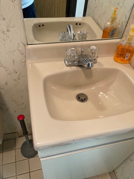 More Photos Of 1003-1031 McBride Ave, Woodland Park Medical For Lease