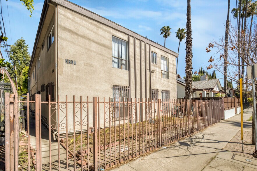 Primary Photo Of 5665 Franklin Ave, Los Angeles Apartments For Sale
