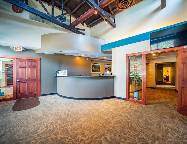 More Photos Of 690 Morrison Rd, Columbus Medical For Sale