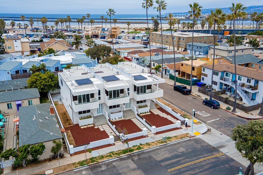 More Photos Of 2158 & 2166 Abbott st, San Diego Apartments For Sale