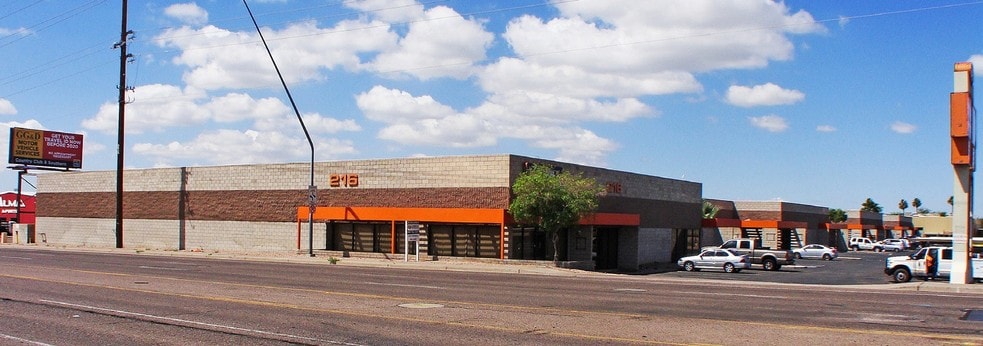 Primary Photo Of 216 S Alma School Rd, Mesa Warehouse For Lease