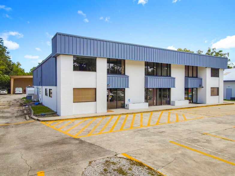 Primary Photo Of 1969 Corporate Sq, Longwood Light Manufacturing For Sale
