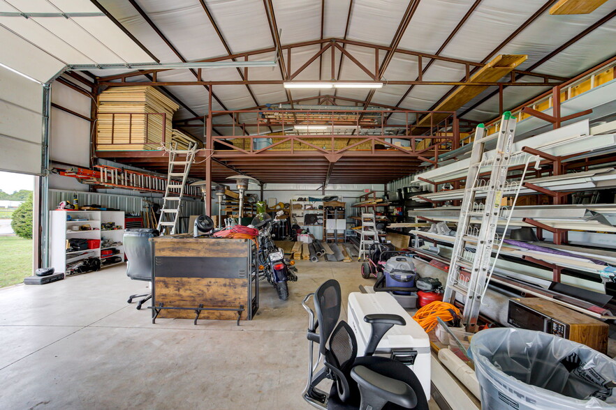 More Photos Of 6712 S Pat Ave, Oklahoma City Warehouse For Sale