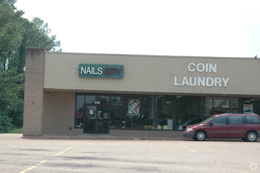 More Photos Of 2885-2899 Terry Rd, Jackson General Retail For Sale