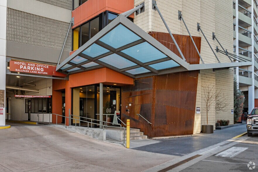 More Photos Of 300 E 2nd St, Reno Office For Lease