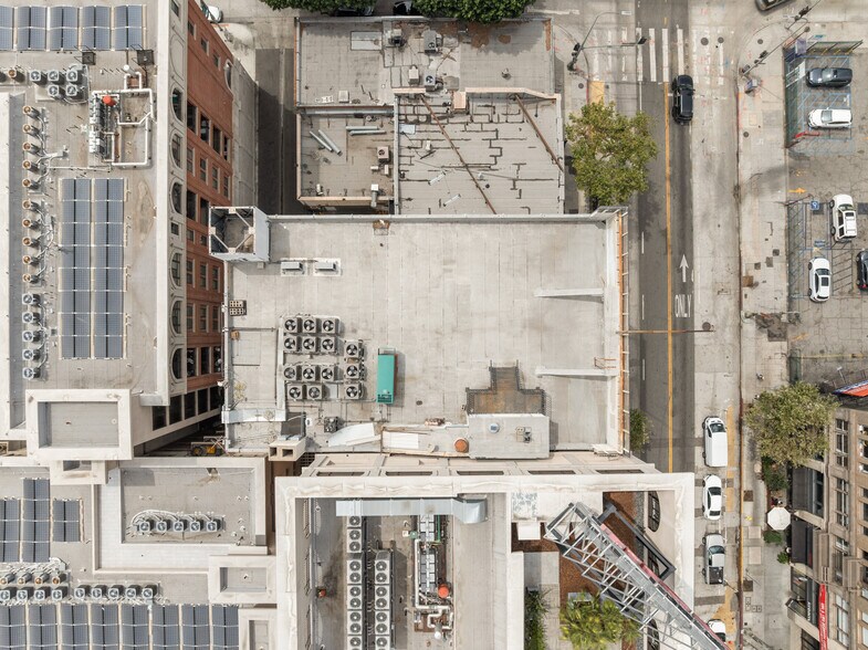 More Photos Of 950 S Broadway, Los Angeles Office For Sale