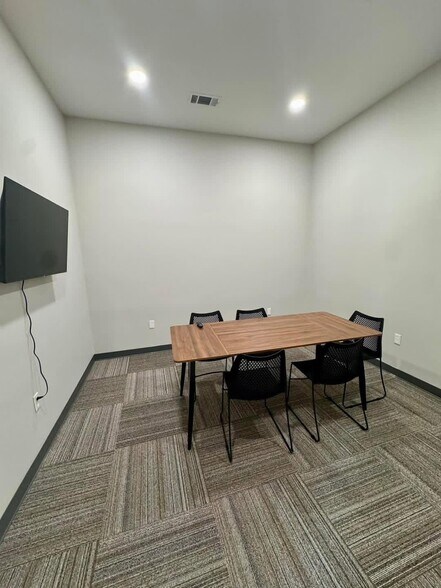 More Photos Of 6182 Highway 198 E Hwy, Lucedale Office For Lease