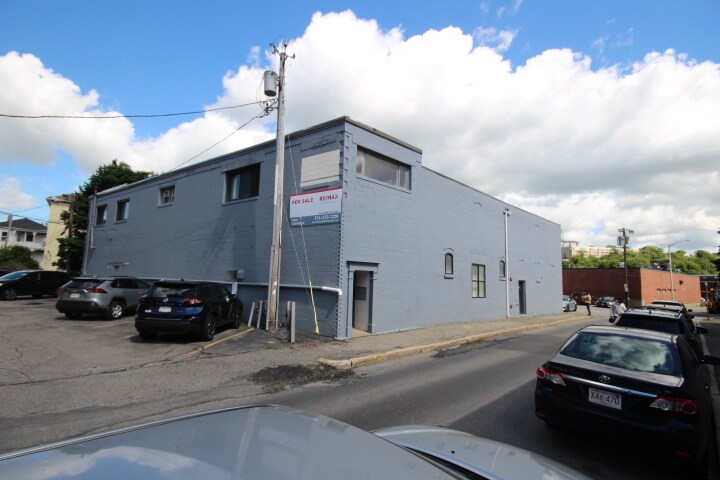 More Photos Of 7 Henry St, Worcester Flex For Lease