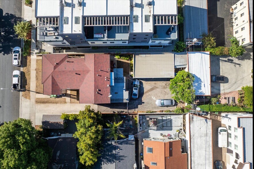 More Photos Of 457 N Stanley Ave, Los Angeles Apartments For Sale