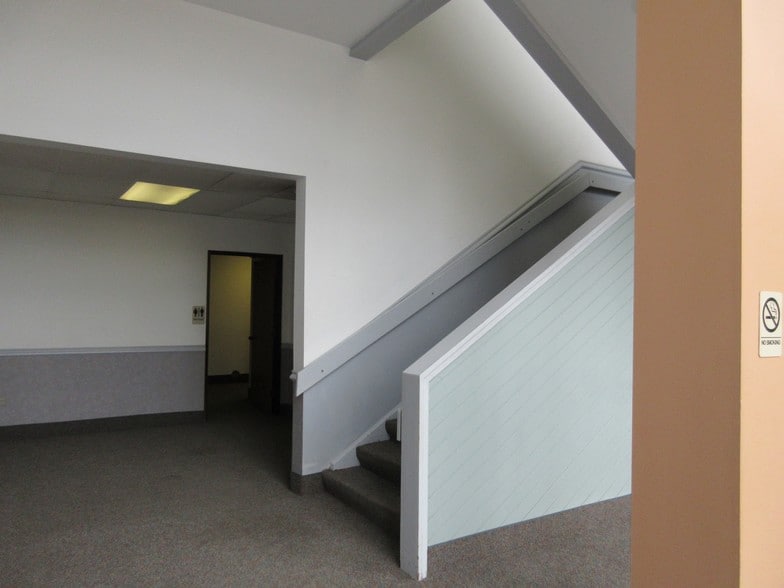 More Photos Of 2200 E 104th Ave, Thornton Office For Lease