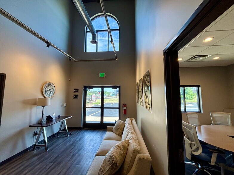 More Photos Of 2285 Manatt Ct, Castle Rock Warehouse For Lease