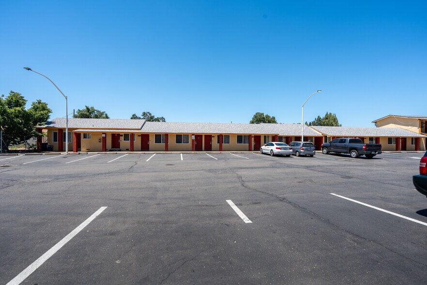 More Photos Of 9515 Folsom Blvd, Sacramento Hotel For Sale