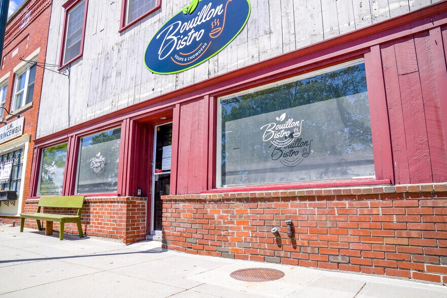 Primary Photo Of 123 Union Sq, Milford Restaurant For Sale