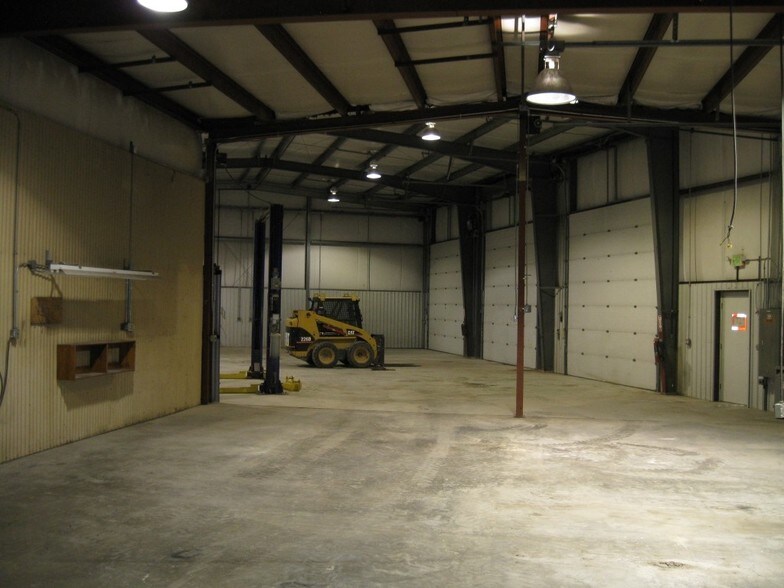 More Photos Of 5513 Highway 348, Delta Warehouse For Sale