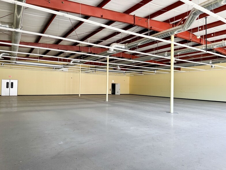 More Photos Of 1106 Conrad Hilton Blvd, Cisco Freestanding For Sale