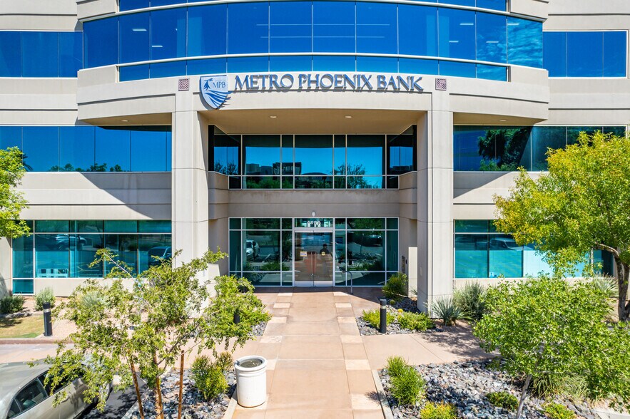 More Photos Of 4686 E Van Buren St, Phoenix Office For Lease