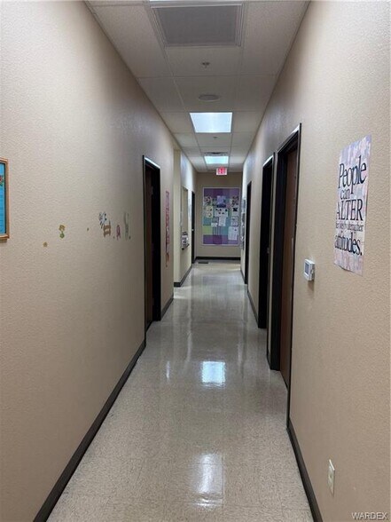 More Photos Of 2580 Highway 95, Bullhead City Storefront Retail Office For Sale