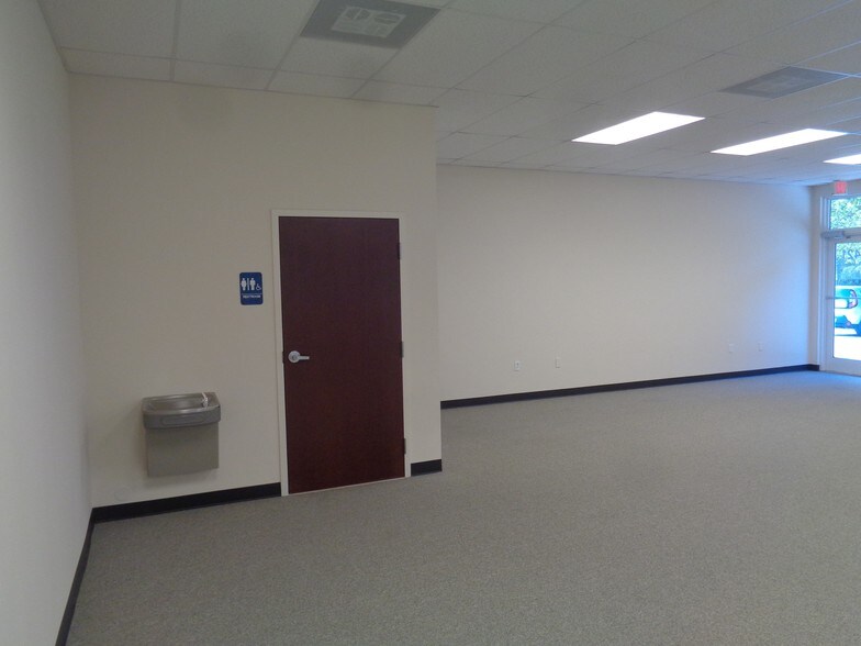 More Photos Of 12411-12433 NW 35th St, Coral Springs Office For Lease