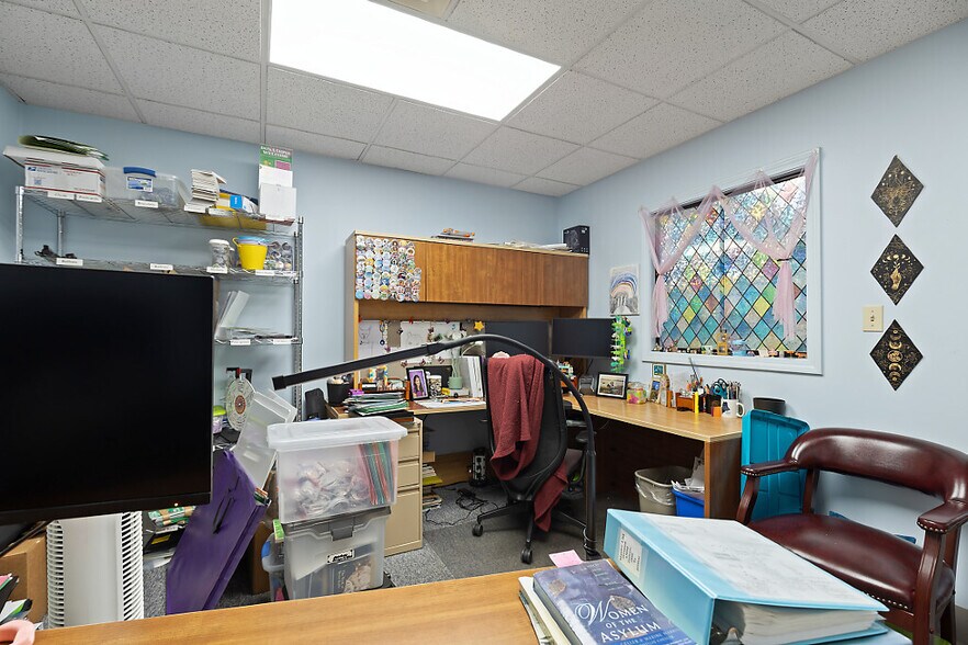 More Photos Of 219 Capitol St, Augusta Office For Lease