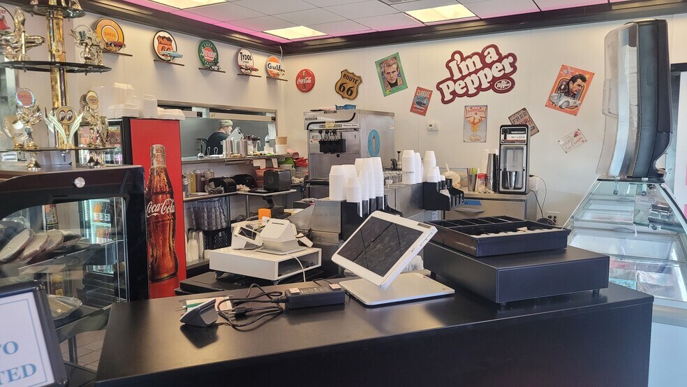 More Photos Of 5684 Sullivan Trl, Nazareth Restaurant For Sale