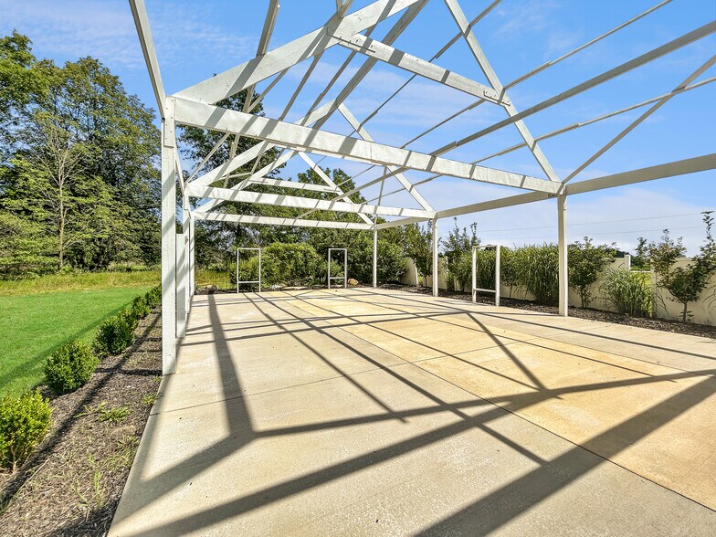 More Photos Of 3548 W County Road 500 N, Frankfort Warehouse For Sale