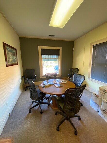 More Photos Of 1318 Chorro St, San Luis Obispo Office For Lease