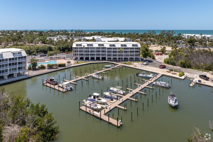 More Photos Of 5400 South Seas Plantation Rd, Captiva Hotel For Lease