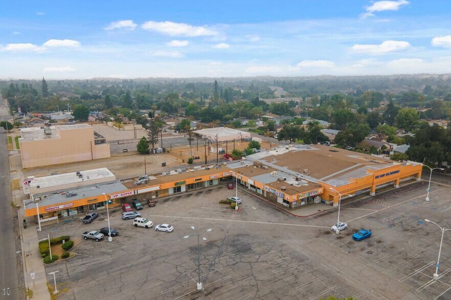 More Photos Of 541 W Marshall Blvd, San Bernardino Freestanding For Sale