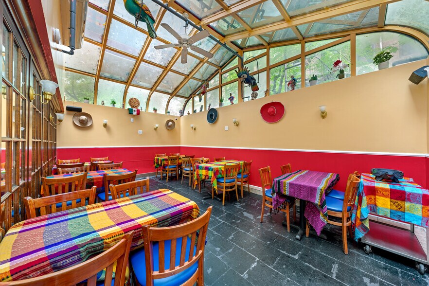 More Photos Of 358 W 23rd St, New York Multifamily For Sale